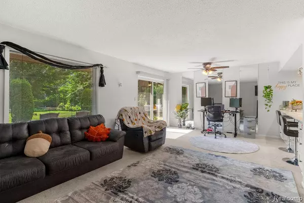 Flint, MI 48532,2525 White Oak Place