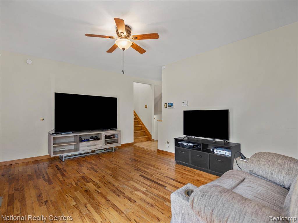 Sterling Heights, MI 48310,2553 Koper Drive