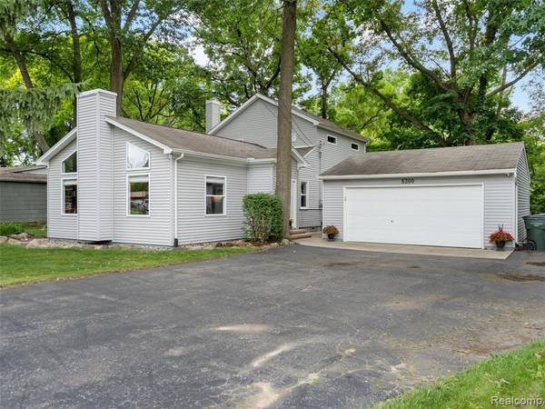 5300 Wilby Street, Shelby Twp, MI 48317