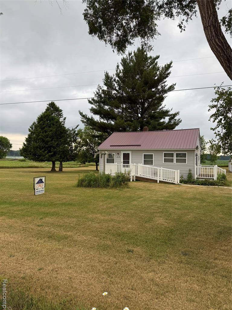 Barryton Vlg, MI 49305,5516 Hoover Road