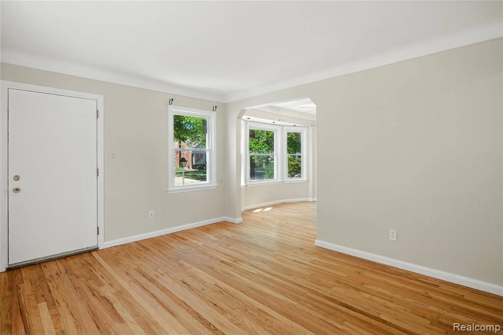 Allen Park, MI 48101,14888 Belmont Avenue