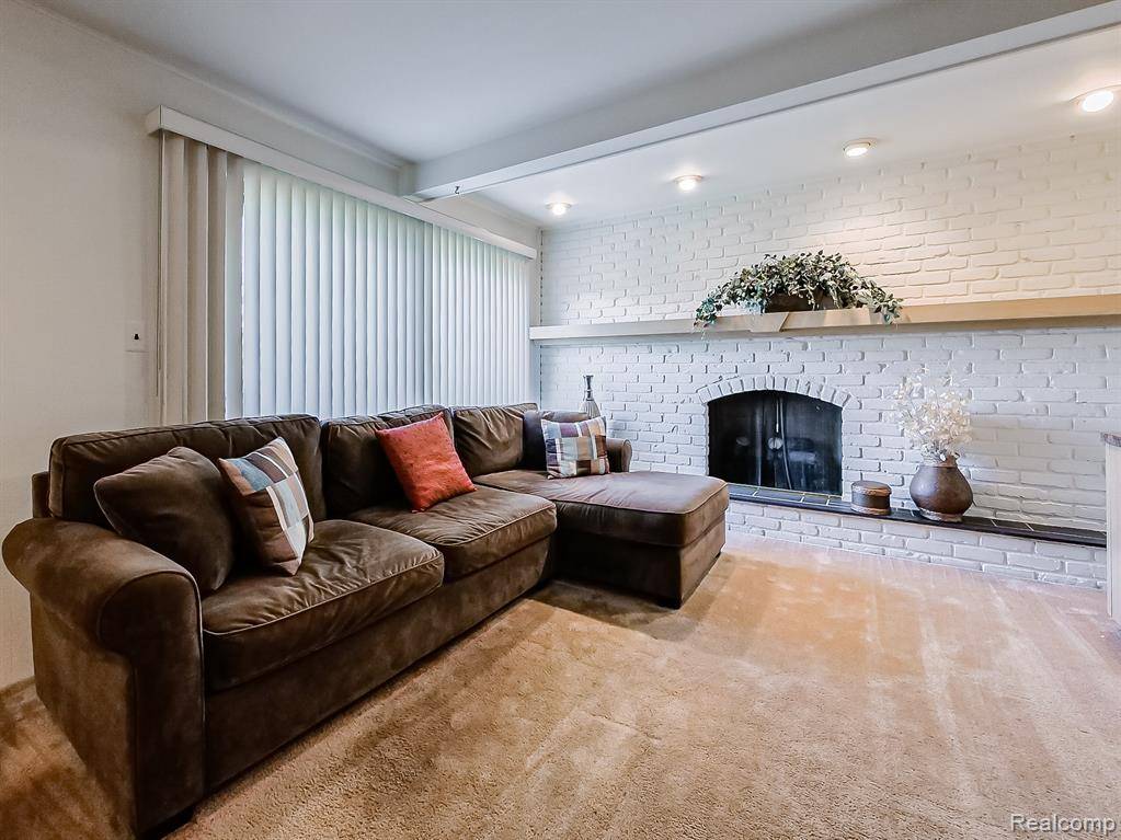 West Bloomfield Twp, MI 48322,6452 Rutledge Park Drive