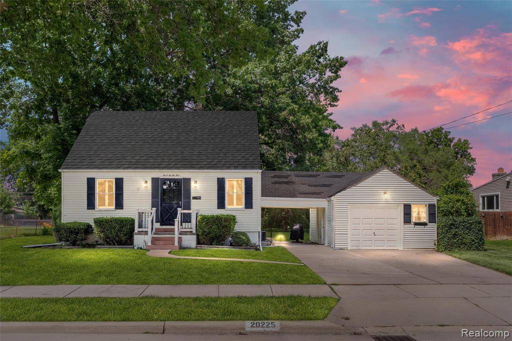 20225 Shady Lane Avenue, St. Clair Shores, MI 48080
