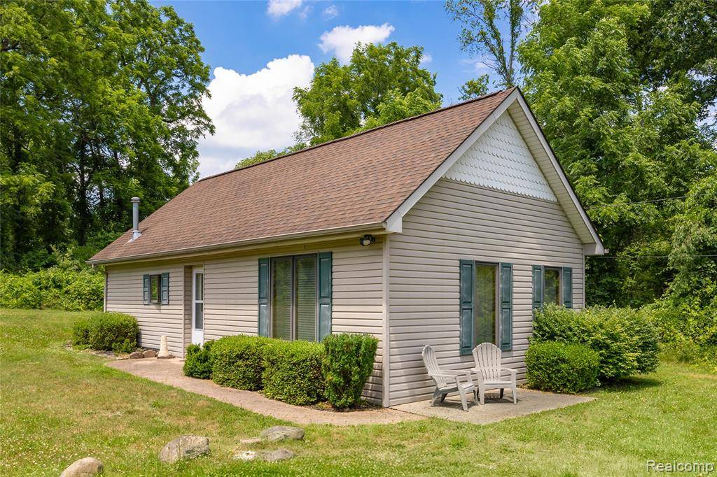 1427 Porter Road, White Lake Twp, MI 48383