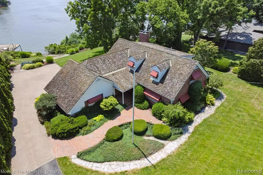 47765 Denton Road, Van Buren Twp, MI 48111