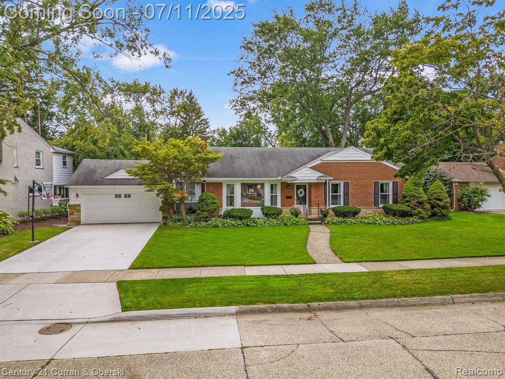 4151 Seminole Drive, Royal Oak, MI 48073