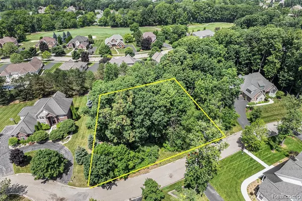 UNIT 110 ANDOVER CT Andover Court,  Grand Blanc,  MI 48439