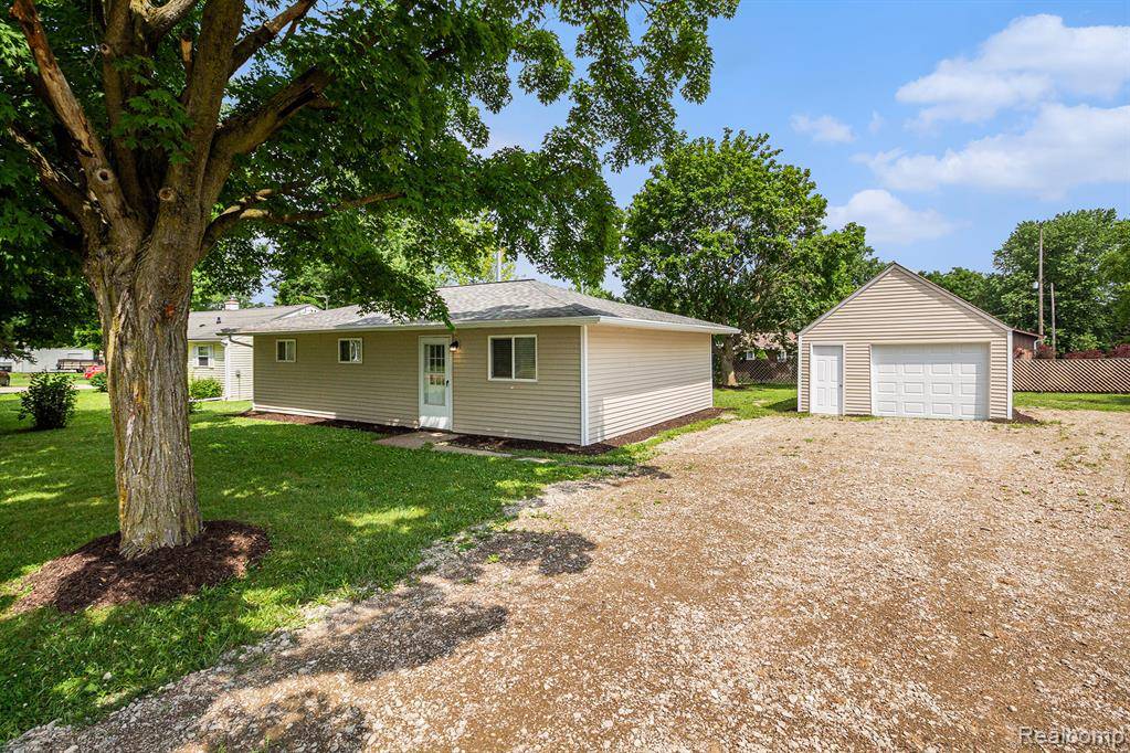 Genesee Twp, MI 48458,1297 Garfield Avenue