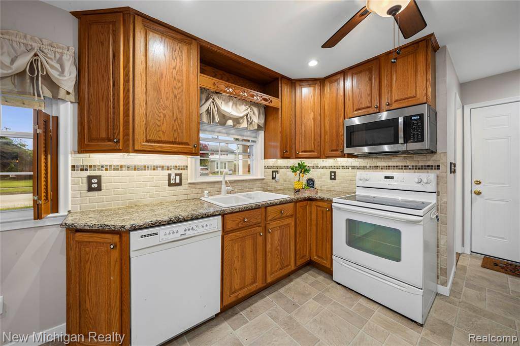 Livonia, MI 48154,29806 Linda Street