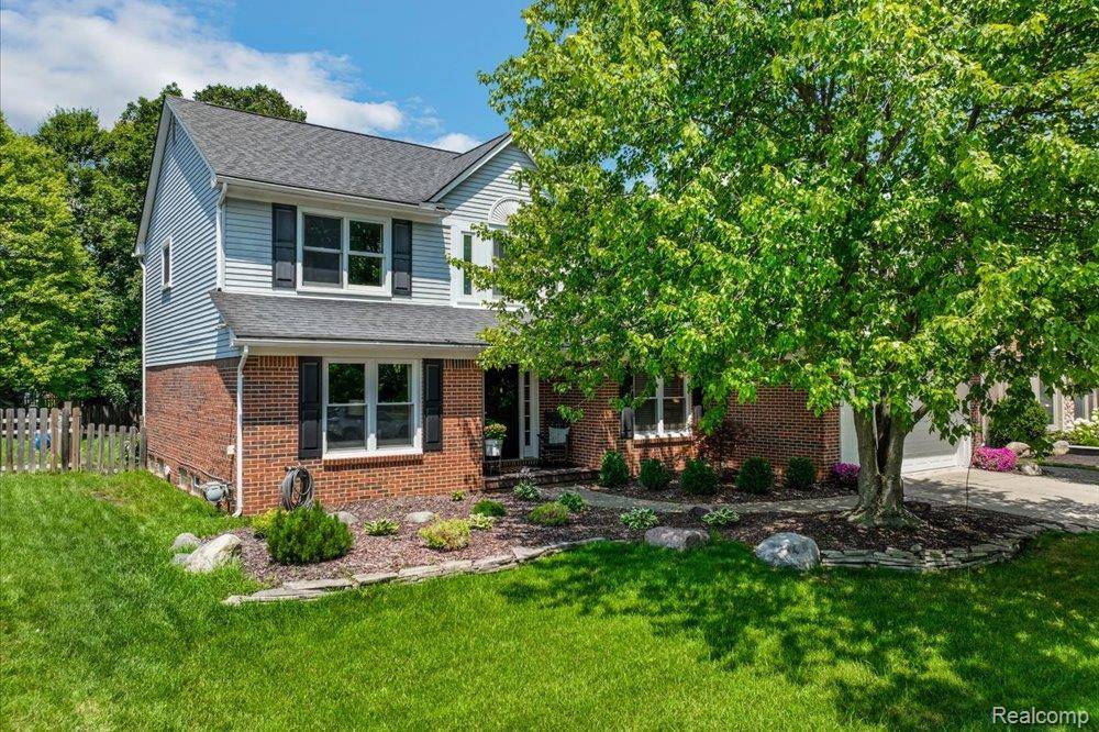 45912 Larchmont Drive, Canton Twp, MI 48187