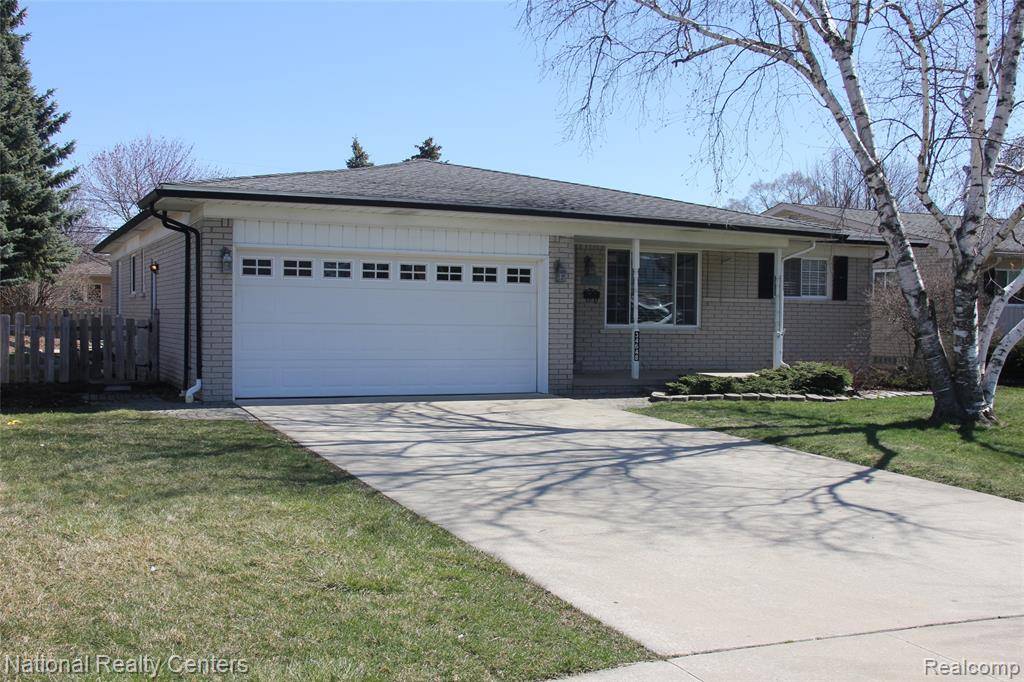 34648 Esper Drive, Sterling Heights, MI 48312