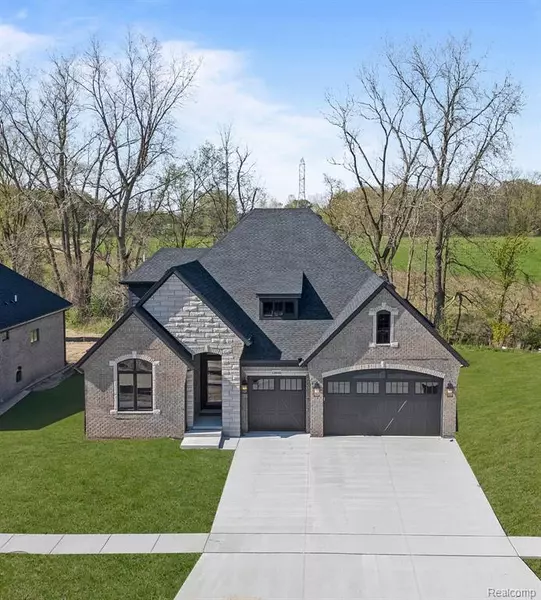 57477 Meadowridge Drive, Washington Twp, MI 48094