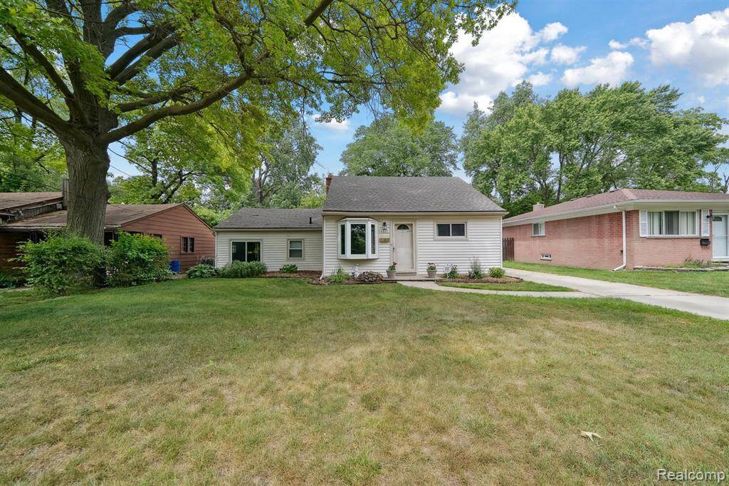 4309 Marr Avenue, Warren, MI 48091