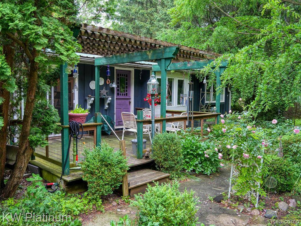 Cottrellville Twp, MI 48039,6636 Broadbridge Road