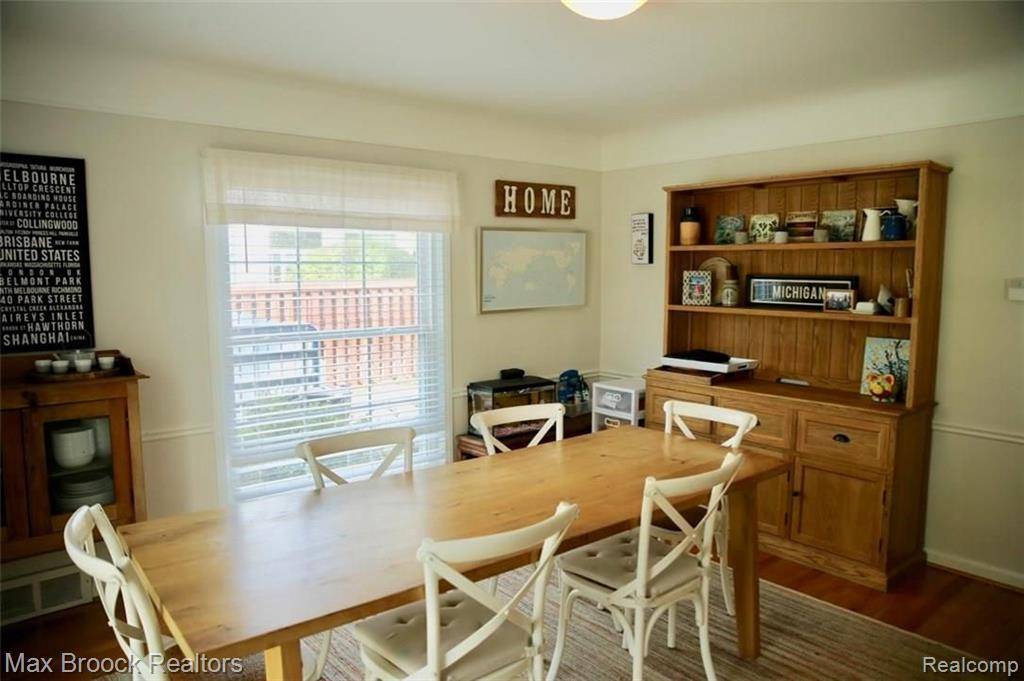 Birmingham, MI 48009,600 WESTWOOD Drive