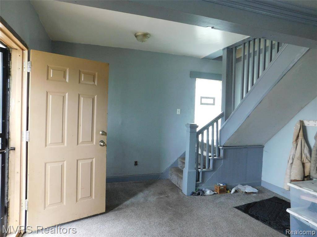 Detroit, MI 48214,4549 Crane Street