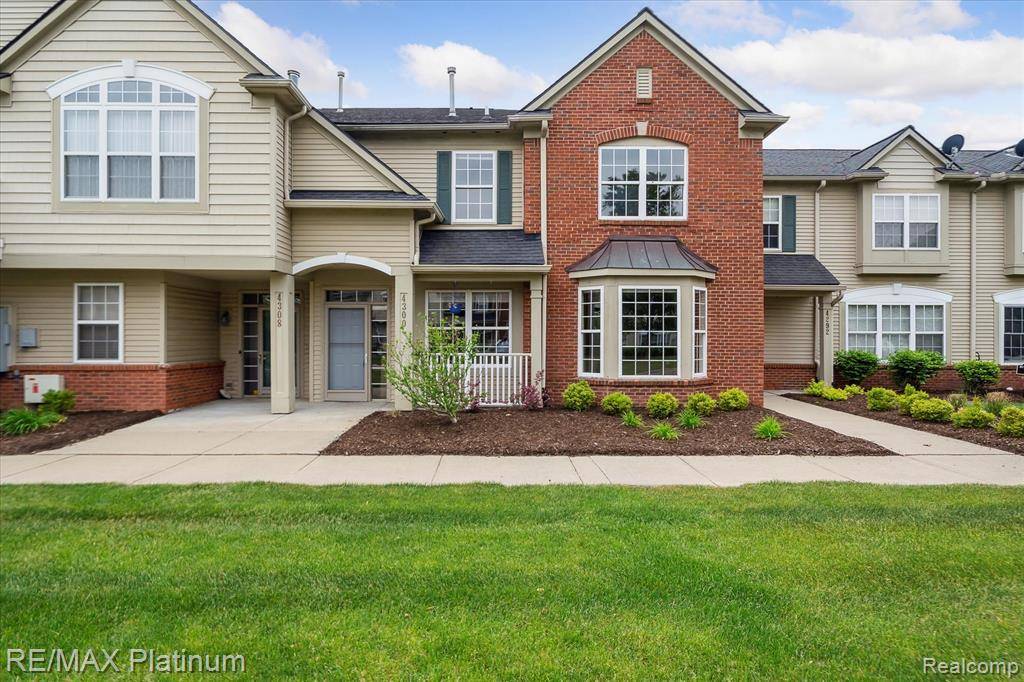 4300 Hampton Ridge, Genoa Twp, MI 48843