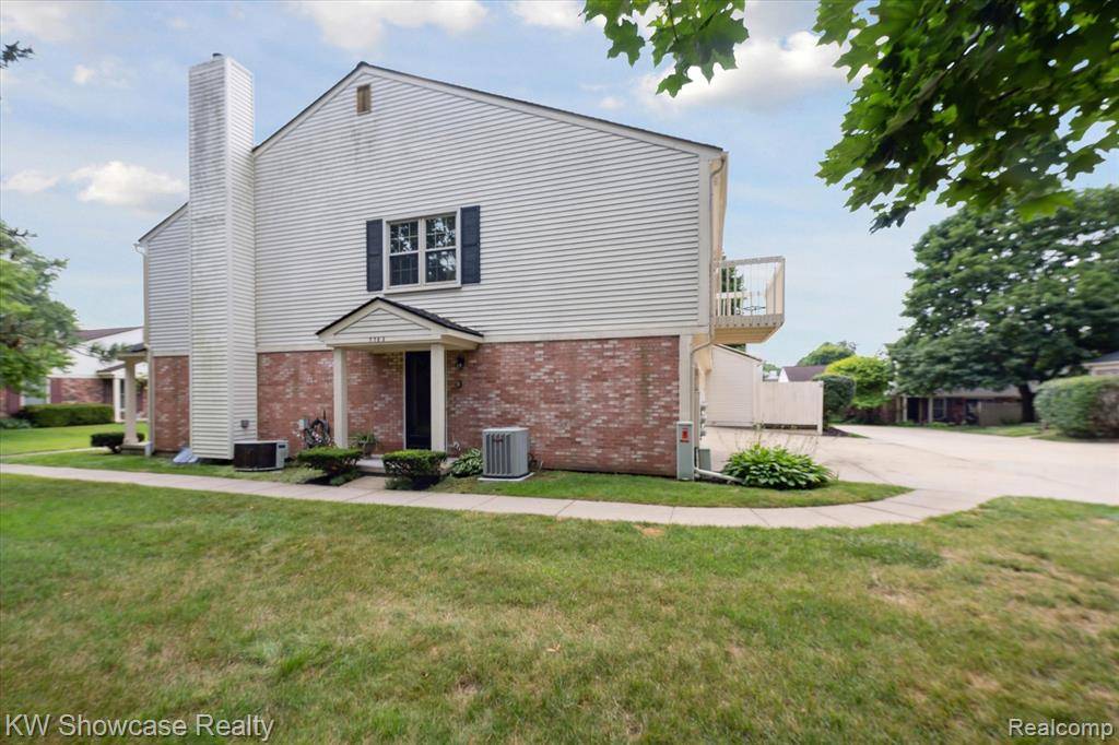 Waterford Twp, MI 48327,7783 Lake Ridge Drive