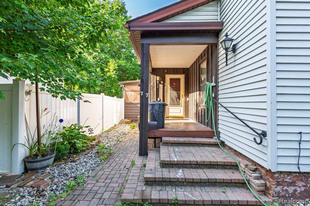 Mt. Clemens, MI 48043,77 Hubbard Street