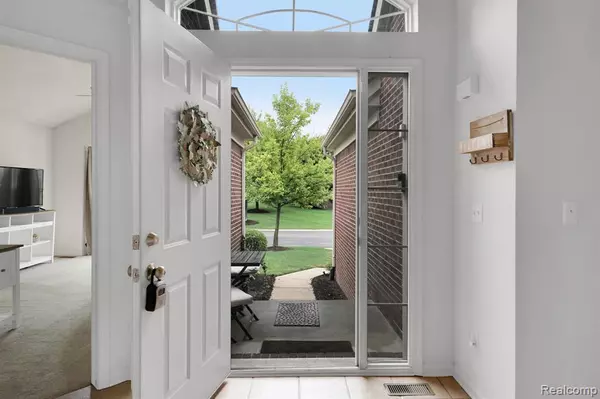 Commerce Twp, MI 48390,1128 Andover Circle