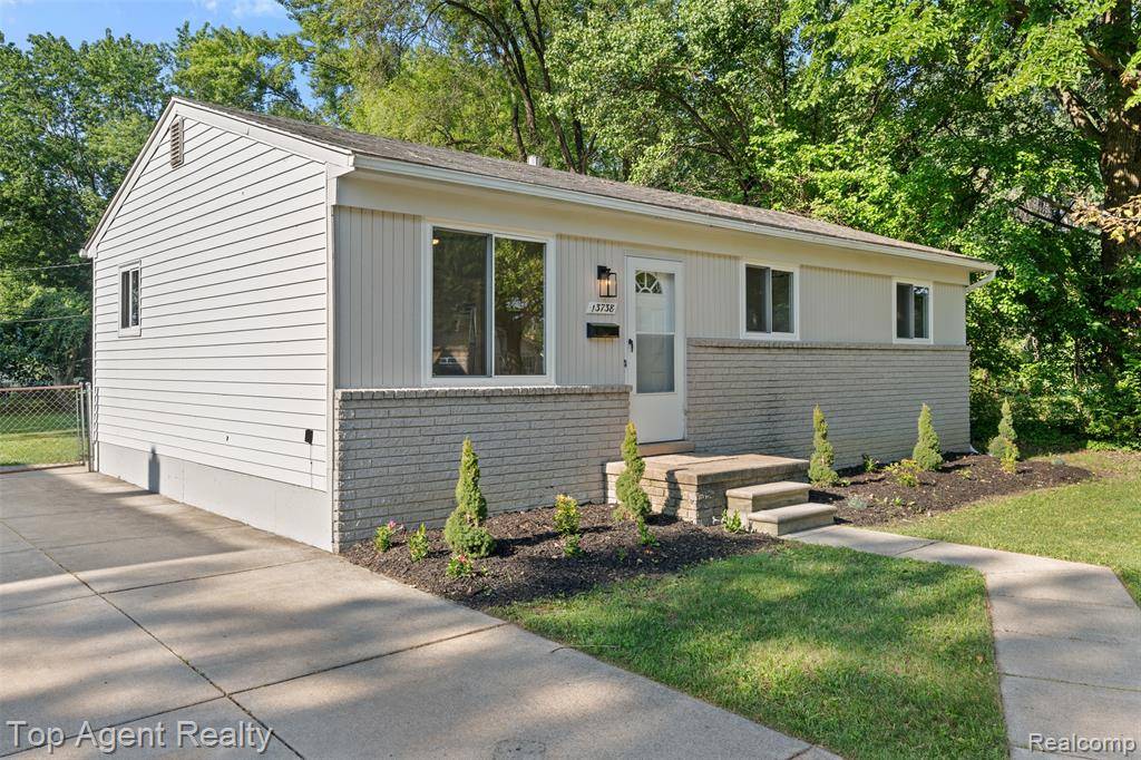 Warren, MI 48089,13738 Toepfer Road