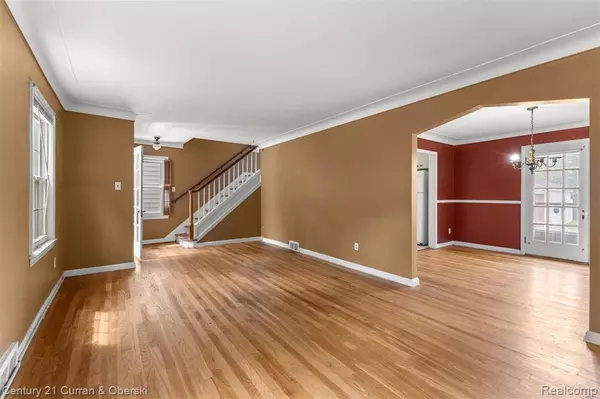 Dearborn, MI 48128,711 N Highland Street