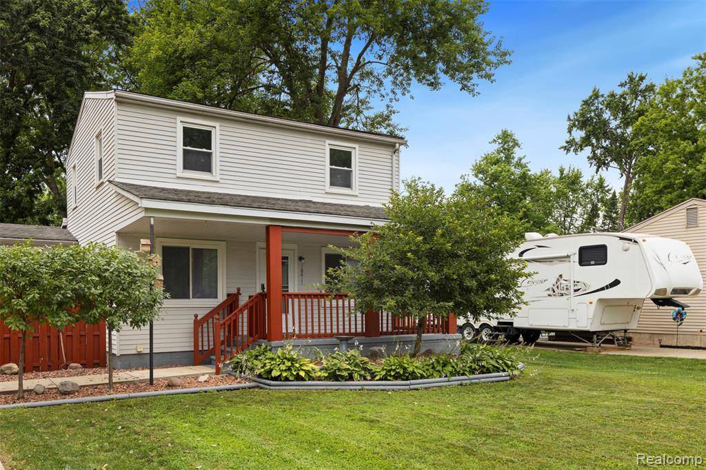 Livonia, MI 48152,18411 Foch Street