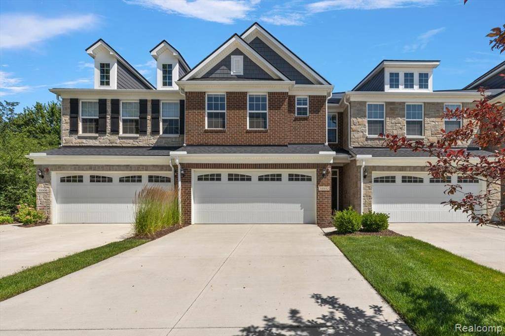 Plymouth, MI 48170,39992 Premier Drive
