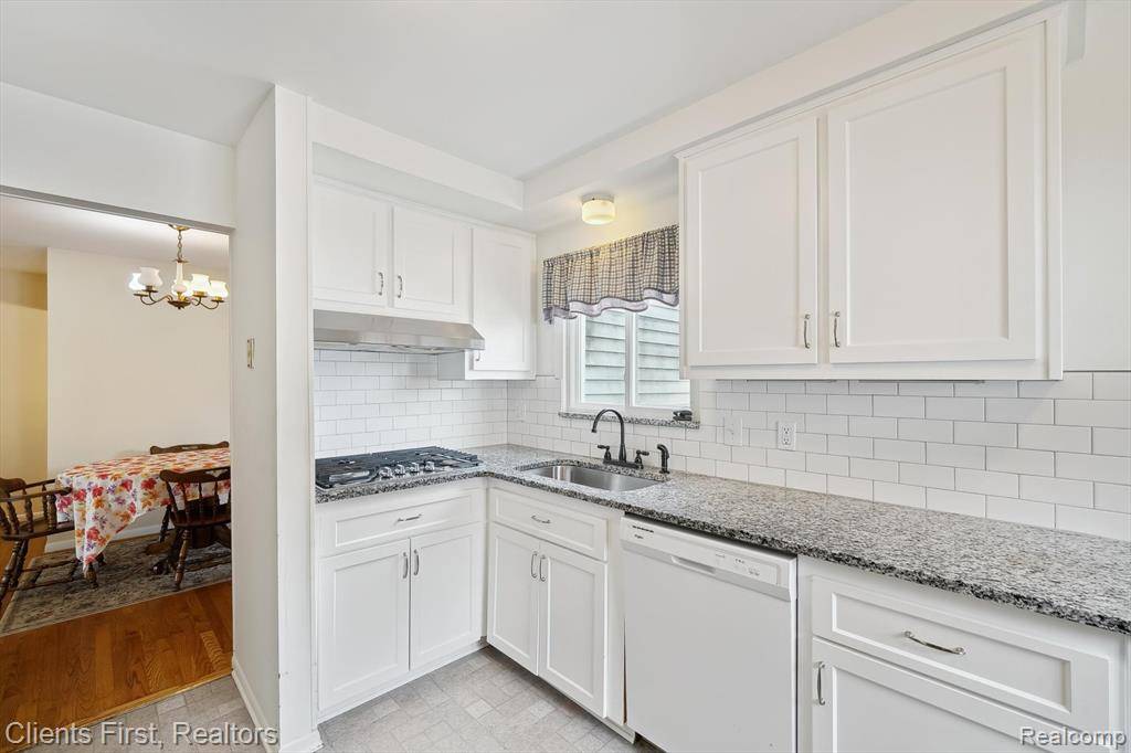 Garden City, MI 48135,939 Deering Street