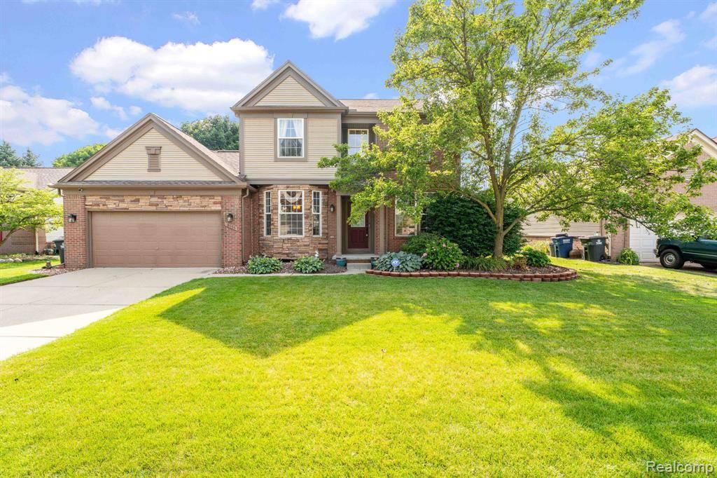 8155 Parkside Drive, Westland, MI 48185