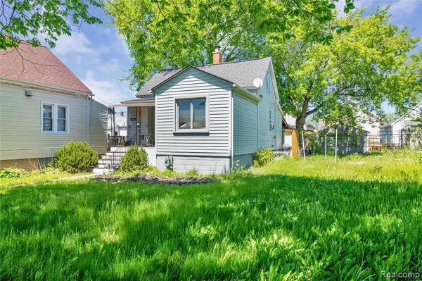 Hamtramck, MI 48212,3875 Sobieski Street