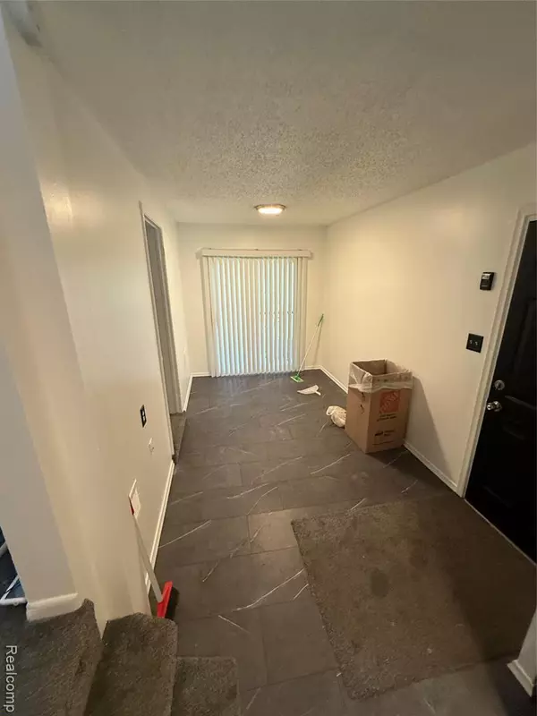 Flint, MI 48503,1940 Tebo Street