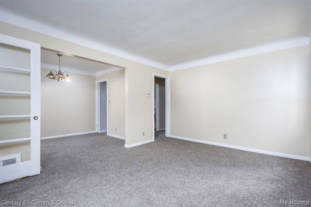 Detroit, MI 48219,20510 ROSEMONT Avenue