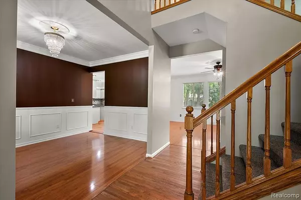 West Bloomfield Twp, MI 48324,2475 Horace Street