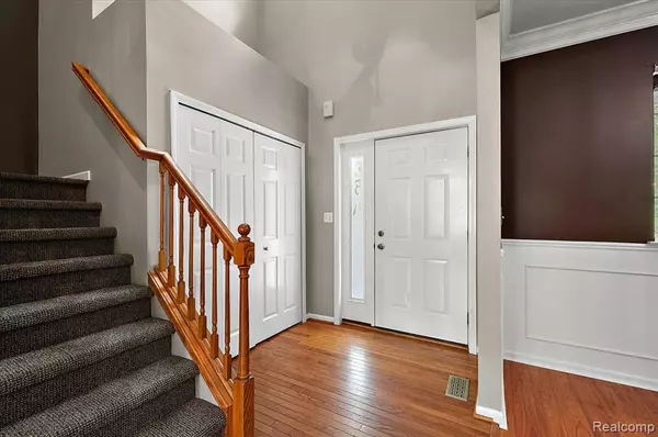 West Bloomfield Twp, MI 48324,2475 Horace Street