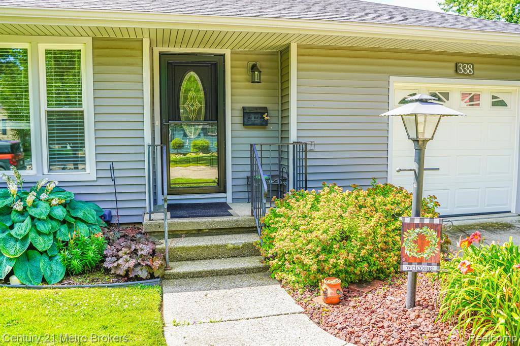 Davison, MI 48423,338 North Drive