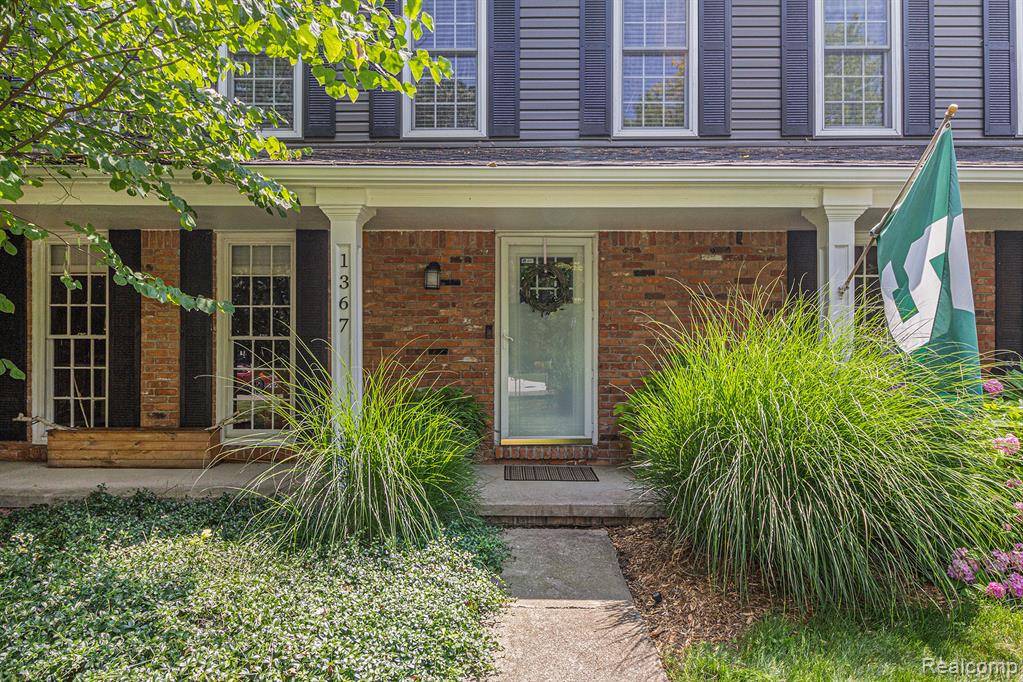 Rochester Hills, MI 48309,1367 Chestnut Lane