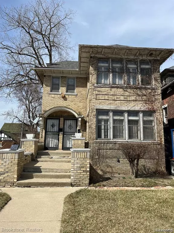 2066 Clairmount Street, Detroit, MI 48206