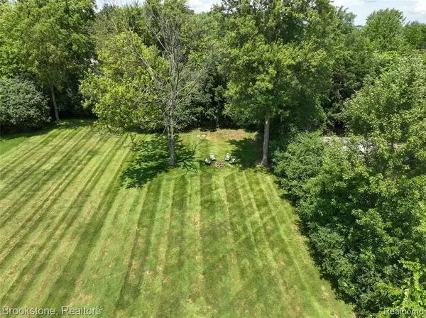 Troy, MI 48083,871 VANDERPOOL Drive