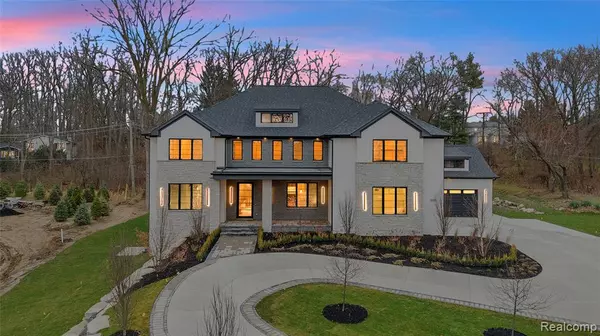 4627 CIMARRON Drive, Bloomfield Twp, MI 48302