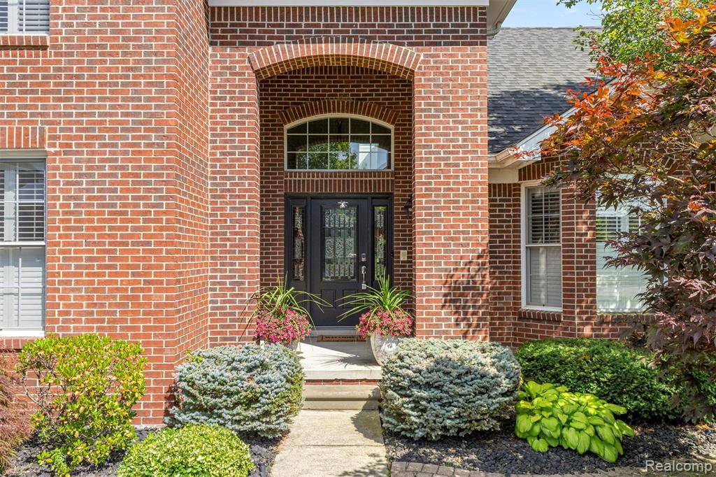 Flat Rock, MI 48134,24065 Timber Creek Lane