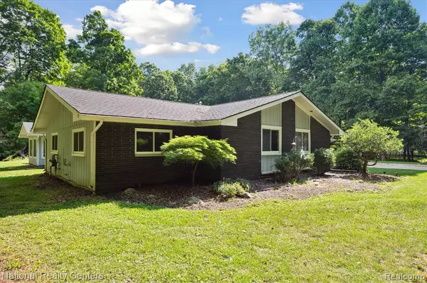 Canton Twp, MI 48187,7726 Bircklan Drive