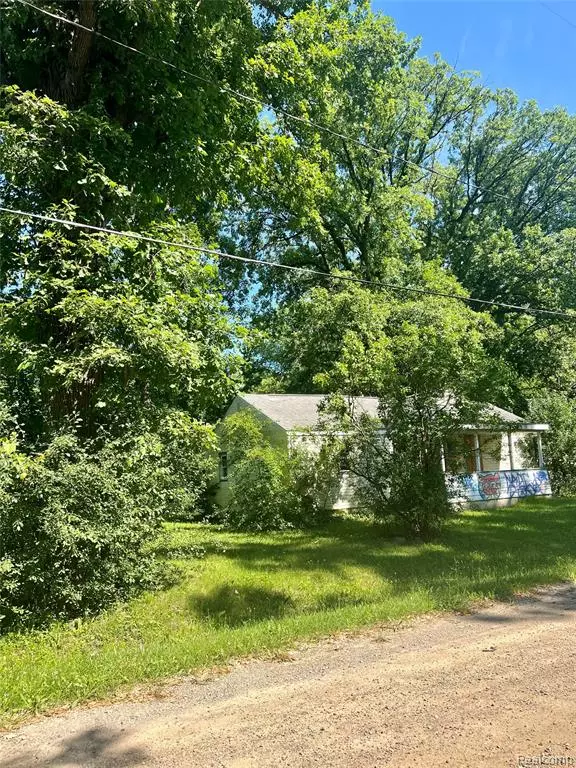 Flint, MI 48505,1395 W Yale Avenue