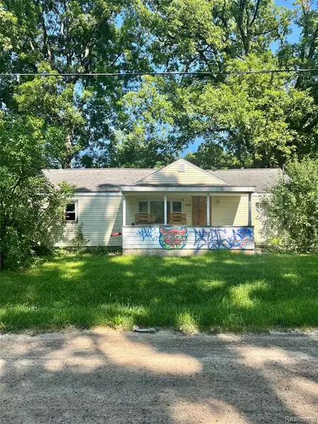 1395 W Yale Avenue, Flint, MI 48505