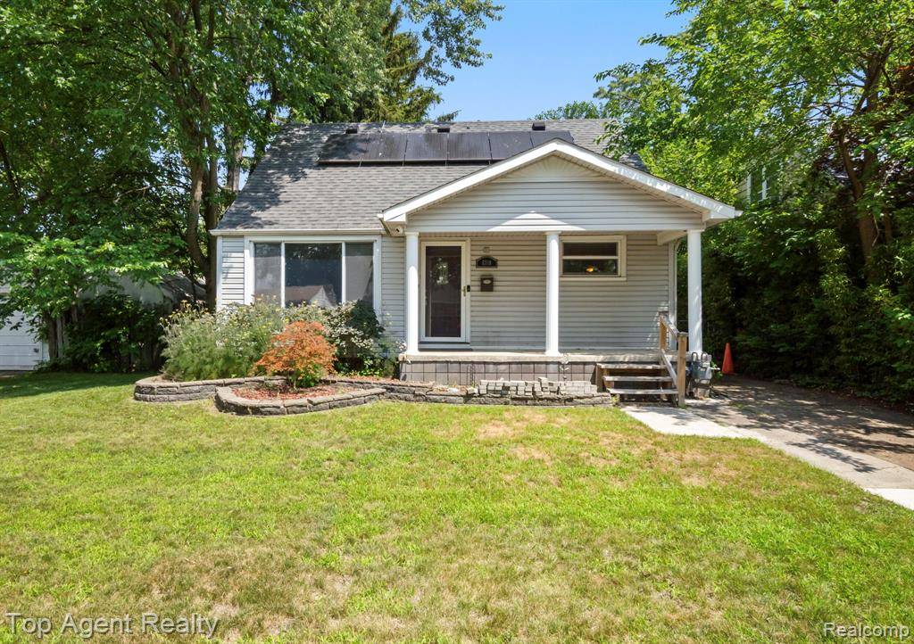 6318 Helen Street, Garden City, MI 48135