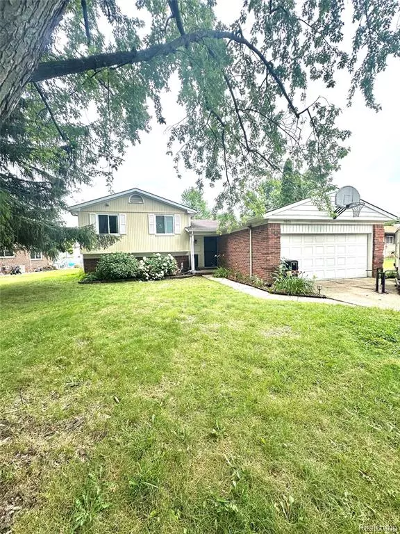 Grand Blanc, MI 48439,5076 Spring Well Lane