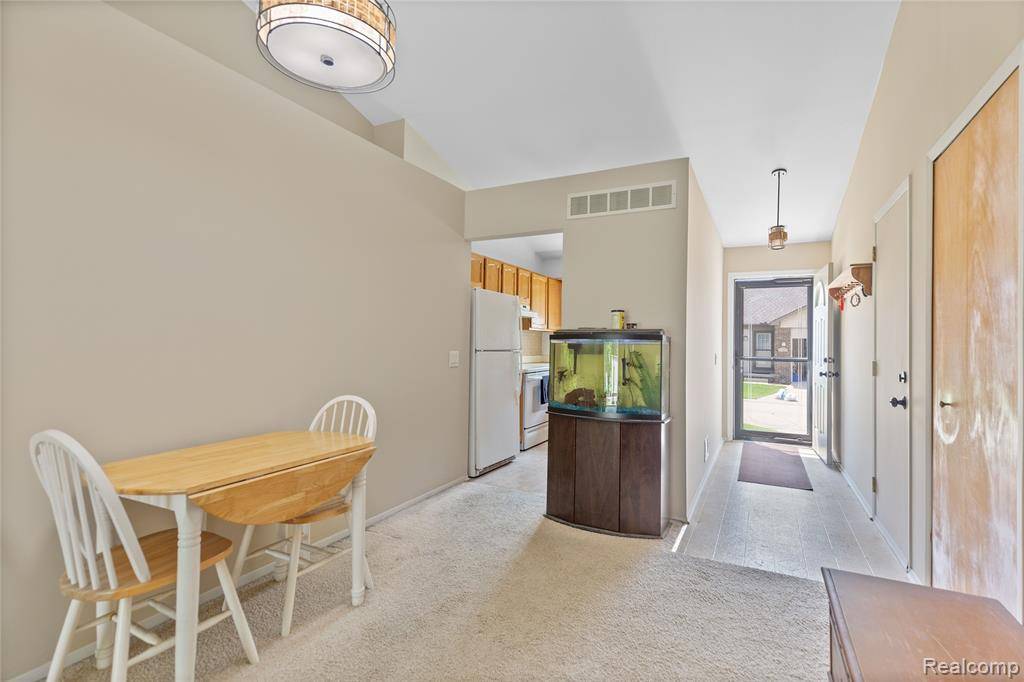 Clinton Twp, MI 48038,20460 Brandonwood Drive