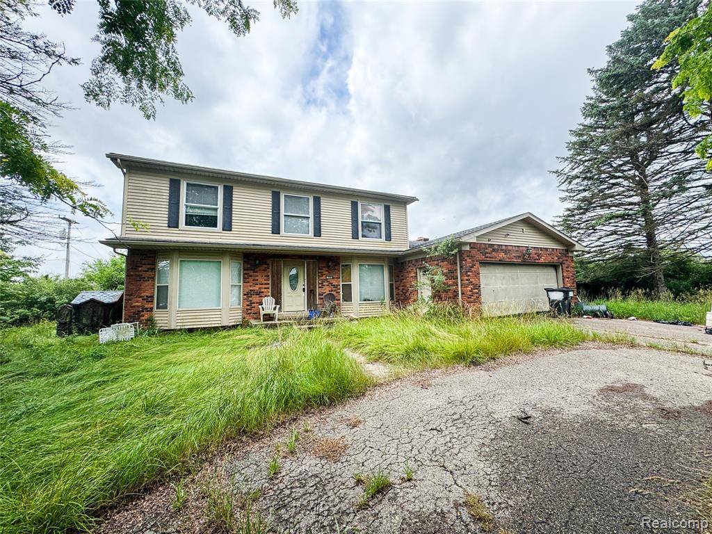 7950 Pinckney Road, Putnam Twp, MI 48169