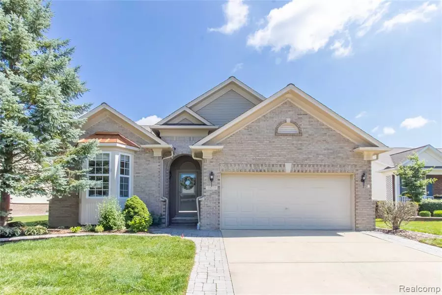 24179 Charlevoix Street, Brownstown Twp, MI 48134