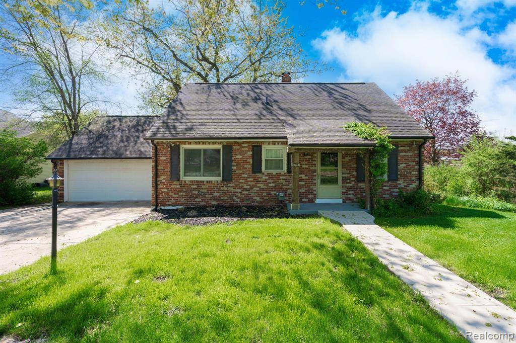 5721 Corunna Avenue, Independence Twp, MI 48346